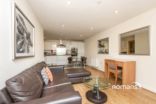 2 bedroom apartment to rent - Photo 1