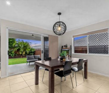 16 Cooloola Cct - Photo 3