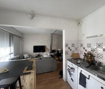 Location Appartement 1 pièce 31m² BORDEAUX 33000 - Photo 3