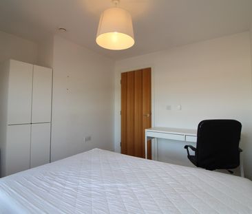 Hewitt, Reading, RG1 7LY - Photo 4