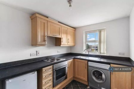 1 bedroom flat to rent - Photo 4