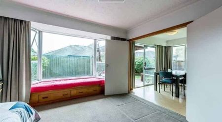 Upper riccarton sunny 2 bedroom house - Photo 2