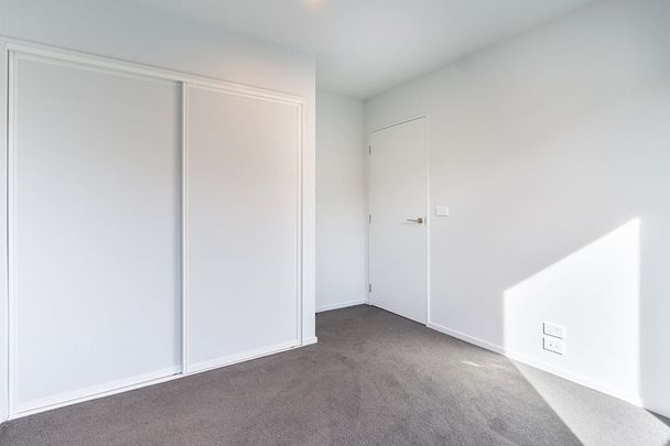 3 bedroom, 2 bathroom townhouse on Opawa Road - Photo 1