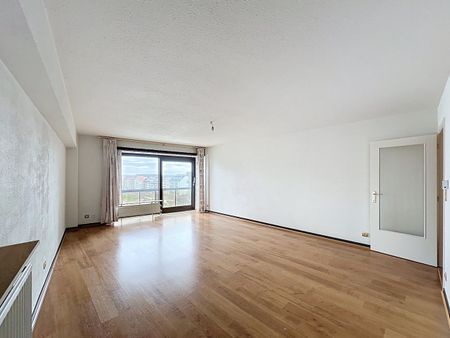 Aangenaam twee slaapkamer appartement gelegen op het Heldenplein - Photo 2