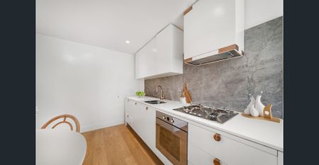 Top level north facing corner apartment in the popular 'Eve' development - Photo 5