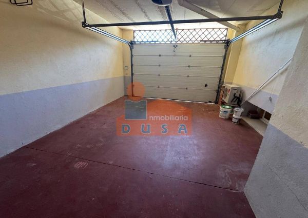 ALQUILER ADOSADA EXCLUSIVA | 2.700 €, 277 m²