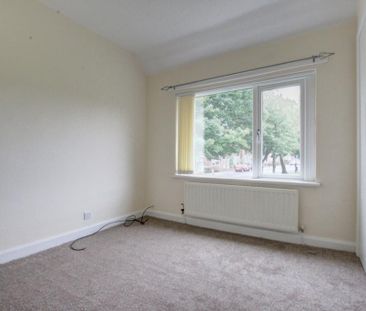 2 bedroom semi-detached house to rent - Photo 3