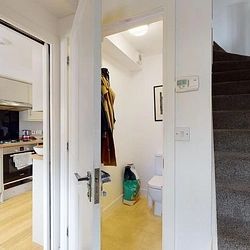 Vicarage Gardens, Whitstable, CT5 4FG, Kent - Photo 2