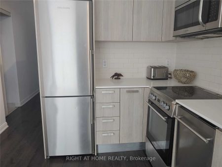 For Lease - 42 Charles Street Unit# 2903, Toronto, Ontario - Photo 3