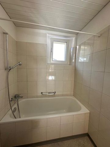 Zentrale, helle und ruhige Wohnung - Photo 4