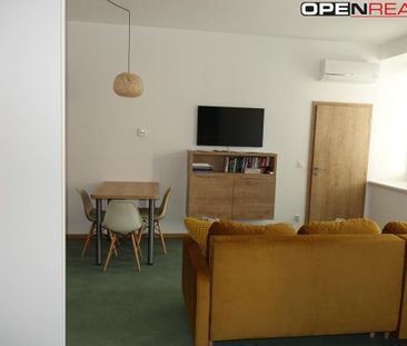 Pronájem bytu 2+kk 40 m2 - Fotografie 3