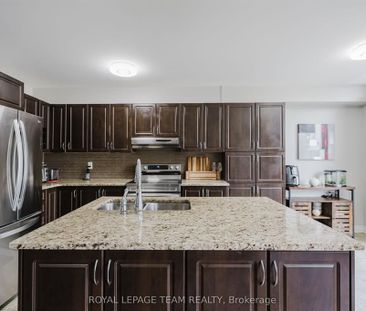 For Lease - 121 Mancini Way, Barrhaven, Ontario - Photo 3