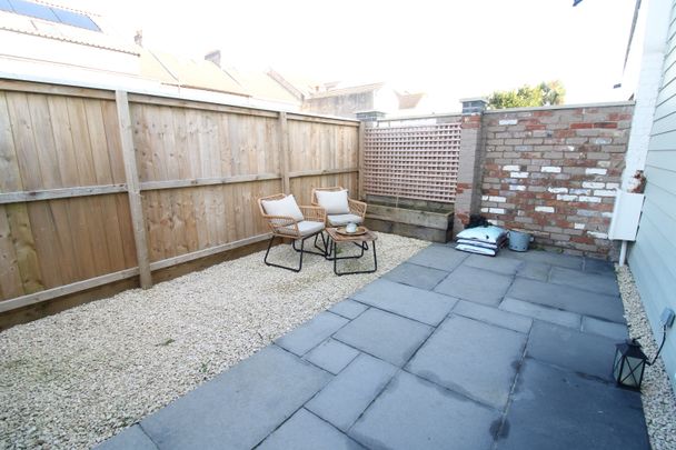 Whitecross road, BS23 1EN, Weston-Super-Mare - Photo 1