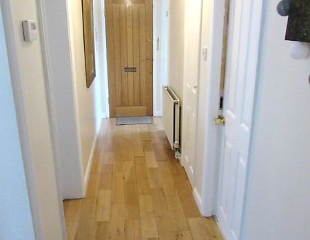 Courtlands - Photo 5