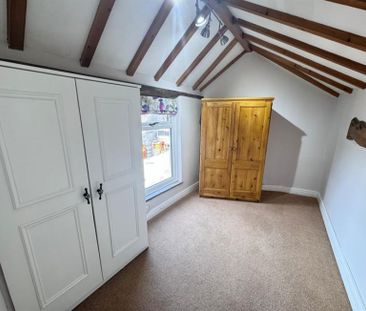 2 Bedroom Detached Available Arranging tenancy - Photo 3