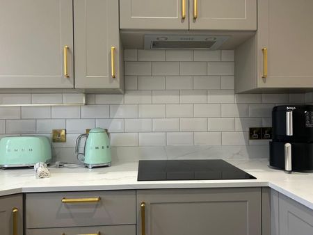 Stoke, Plymouth - Photo 5