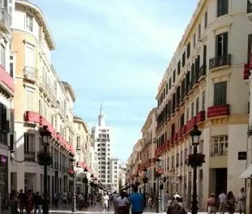 Málaga - Photo 4