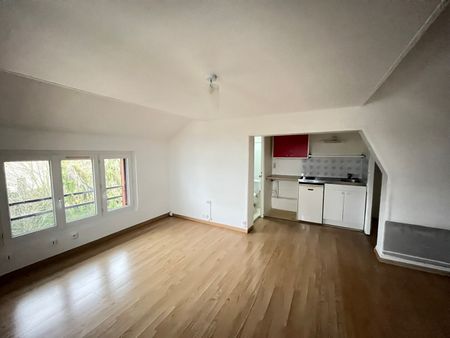 Location appartement 1 pièce, 22.67m², Yerres - Photo 3