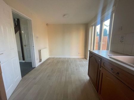 Fleetwood Close, WA5 2UZ - Photo 5