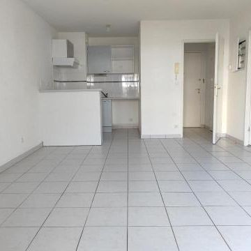 Location Appartement 2 pièces 43m² POITIERS 86000 - Photo 1