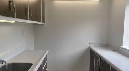 1 bedroom, Thorndon - Photo 4