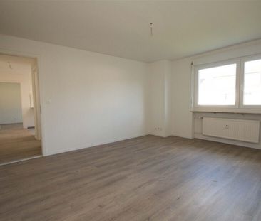 Charmante 2-Zimmer-Wohnung mit Balkon & Gartenmitbenutzung Reinac - Photo 2