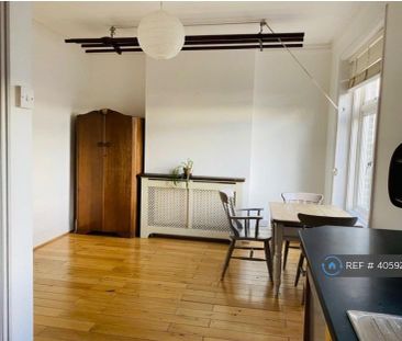 3 bedroom maisonette to rent - Photo 6