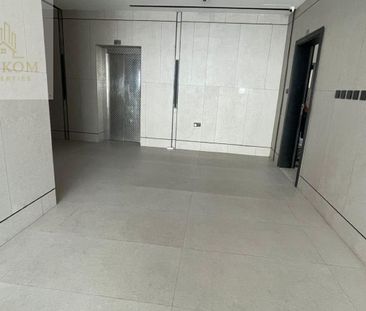 Excellent space and finishes | Near MBZ Road - Photo 1