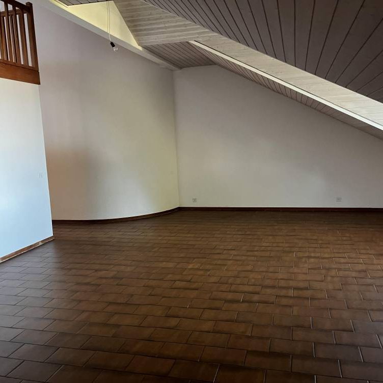 Appartement de 4 pièces au 3ème étage - Photo 1