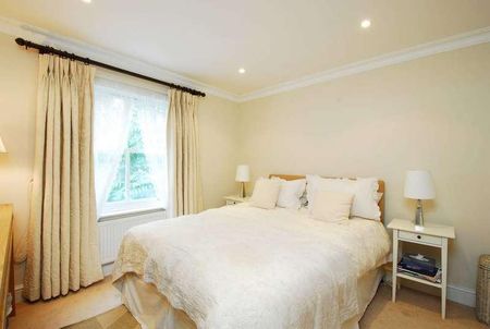 Courtfield Gardens, South Kensington, SW5 - Photo 4