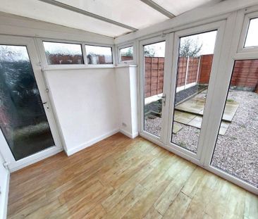 3 bedroom terraced house to rent - Photo 4