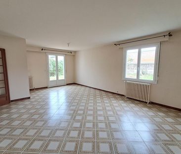 Location Maison 5 pièces 126m² NANTES 44000 - Photo 3