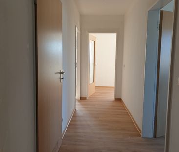 Für Gartenliebhaber – 2 Zimmer Wohnung mit kleinem Garten! Nur mit ... - Foto 5