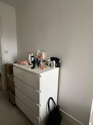 Room in a Shared Flat, Salcombe Court, E14 - Photo 5