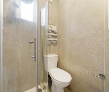 Studio to rent - Photo 6