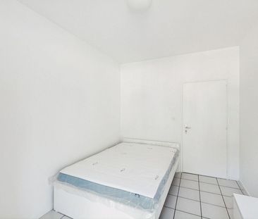 Camere singole in locazione all’ultimo piano – posizione strategica - Foto 1
