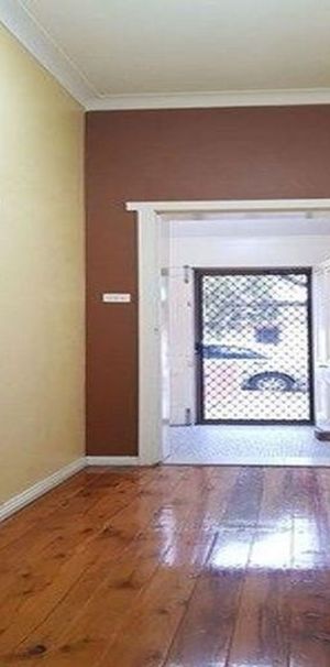 Spacious 3-Bedroom-Home in the Heart of Auburn - Photo 1