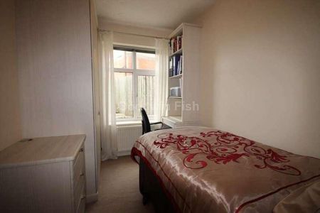 Chorlton Road, Hulme, M15 - Photo 3