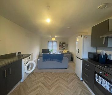 2 bedroom apartment to rent - Photo 2