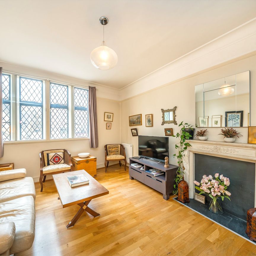 Church Close, London, W8, London - Photo 1