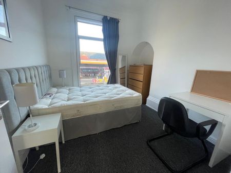 1 bedroom house to rent - Photo 2