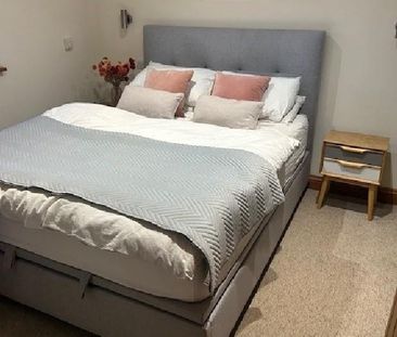 4 bedroom detached house to rent - Photo 5