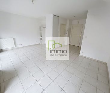 Location Appartement 1 pièce 28m² - Photo 2