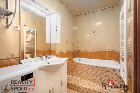 Pronájem bytu 2+1 54 m² - Photo 2