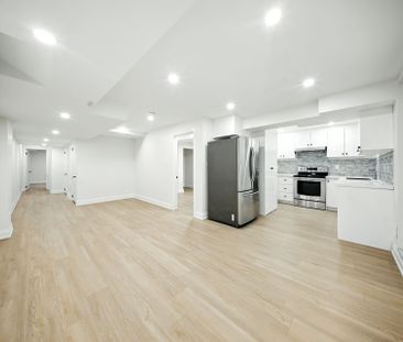 For Lease - 70 STEDFORD Crescent, Brampton, Ontario - Photo 6