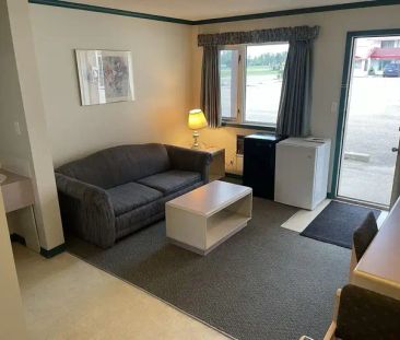 Clean and bright 1 Bedroom suite | 4625 59 Street, Stettler - Photo 1