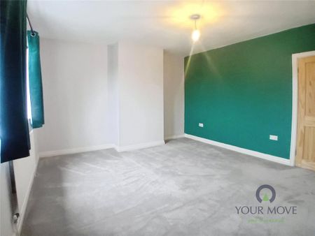 2 bedroom semi-detached house to rent - Photo 5