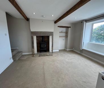 2 bedroom terraced house to rent - Photo 4