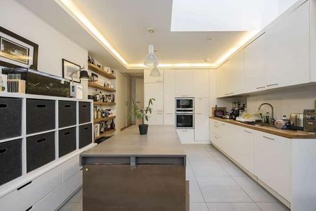 Liverpool Road, Barnsbury, N1 - Photo 5