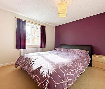 Ledwell, Shirley, Solihull, B90 1SL - Photo 4